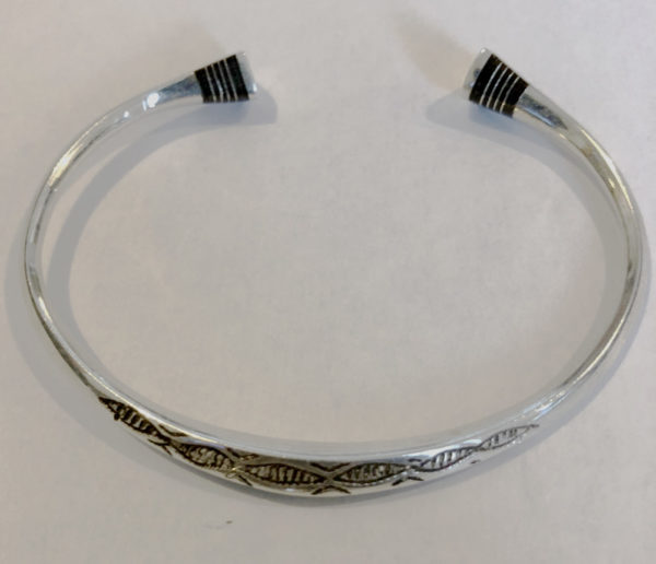 Bracelet mixte cadeau surprise Bijoux touaregs Bracelet ethniques tête carrée en ébène( Mixte pour homme et femme)avec des gravures